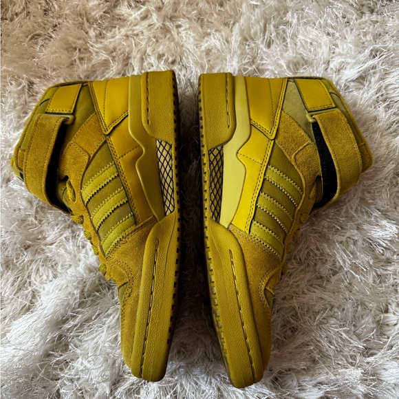 Adidas Wmns Forum Mid ‘Pulse Olive’ Suede Sneakers - Picture 6 of 7